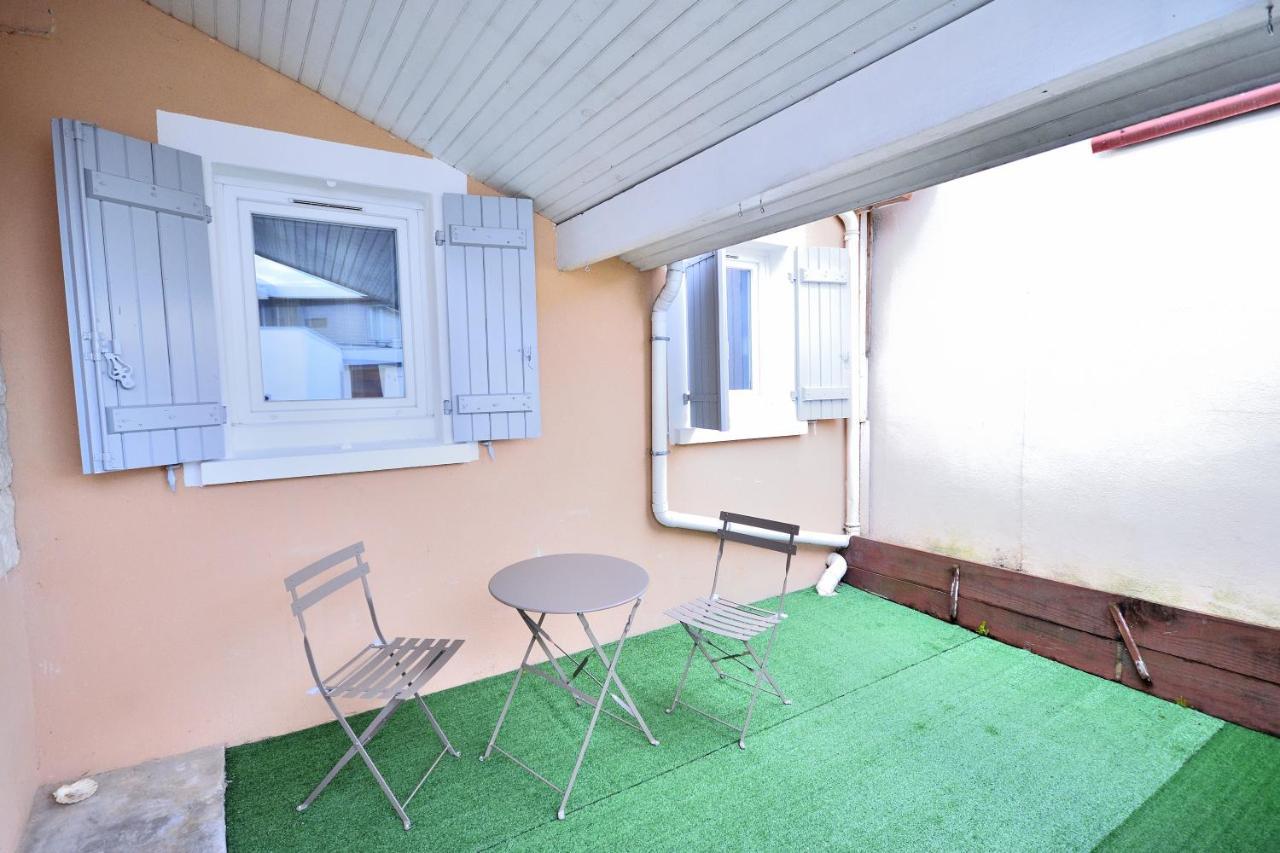 Maison Centre Ville - Terrasse Intime - Parking Prive Mont-de-Marsan Kültér fotó
